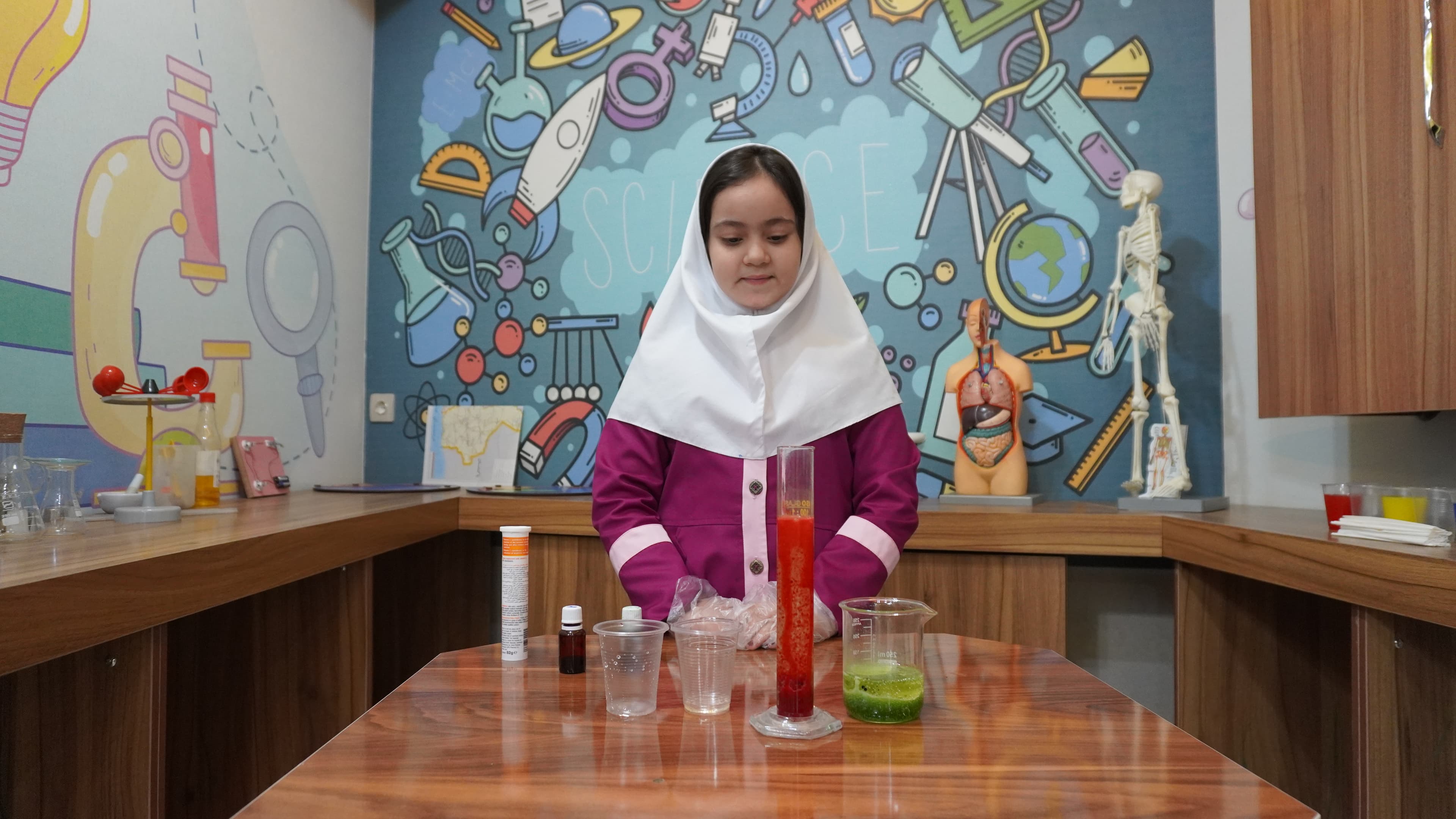 دبستان غیر دولتی دخترانه مهوا